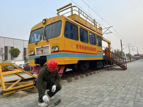 內(nèi)燃機車司機是不是不好找工作？