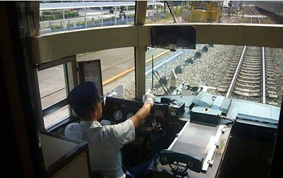 火車司機(jī)工資大概多少錢？哪里有火車司機(jī)培訓(xùn)班