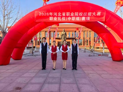 初三女生適合學(xué)什么？石家莊東華鐵路學(xué)校鐵道運輸服務(wù)專業(yè)好就業(yè)