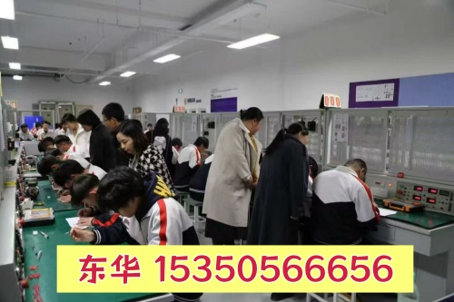 石家莊東華鐵路學(xué)校實(shí)訓(xùn)課堂.jpg